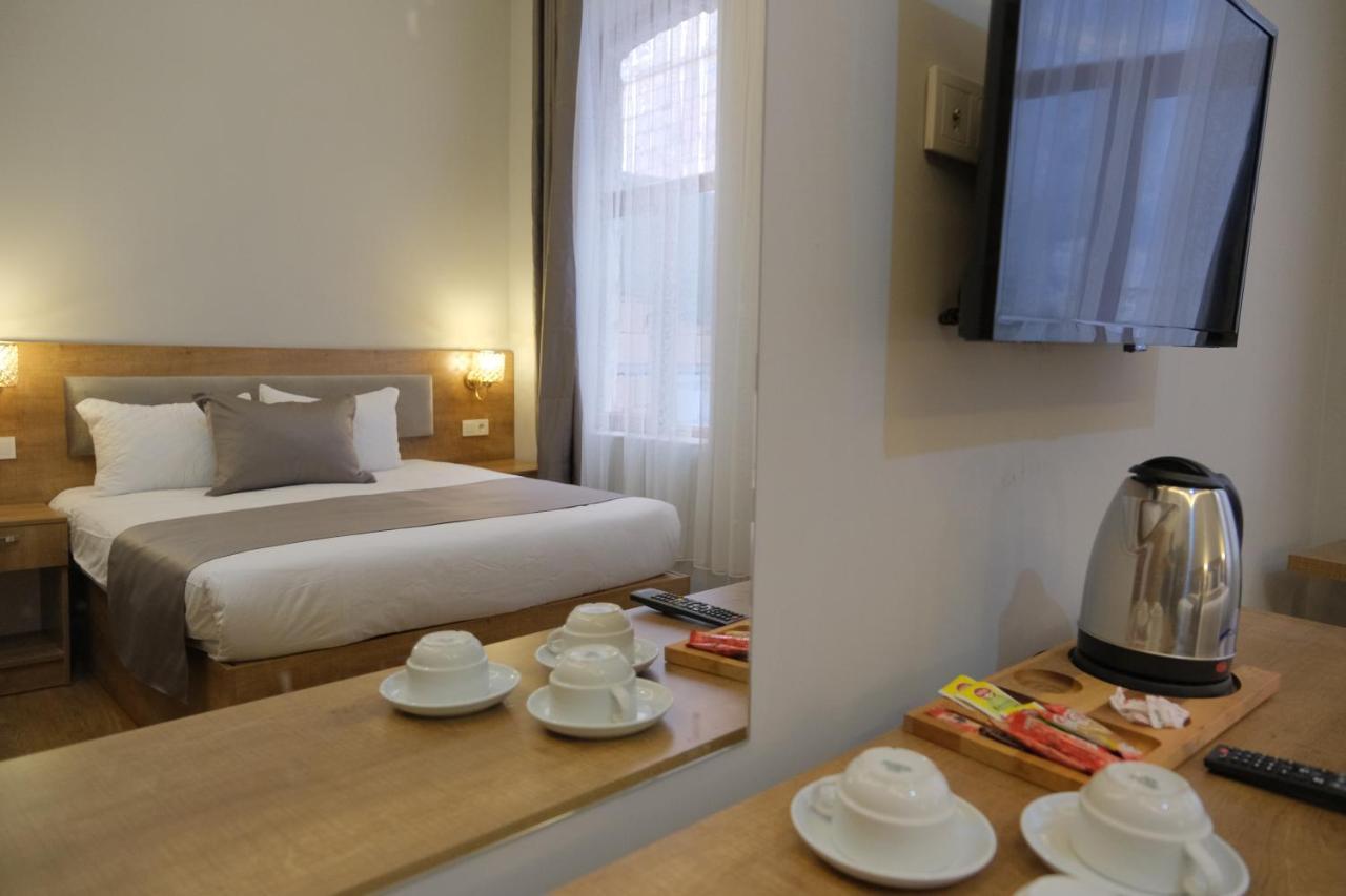 Adamantides Hotel イスタンブール エクステリア 写真
