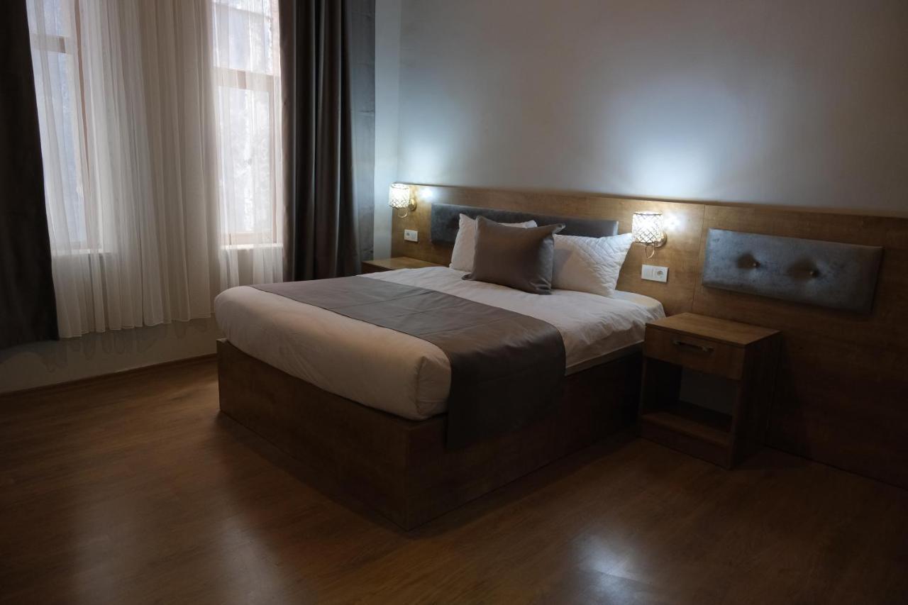 Adamantides Hotel イスタンブール エクステリア 写真