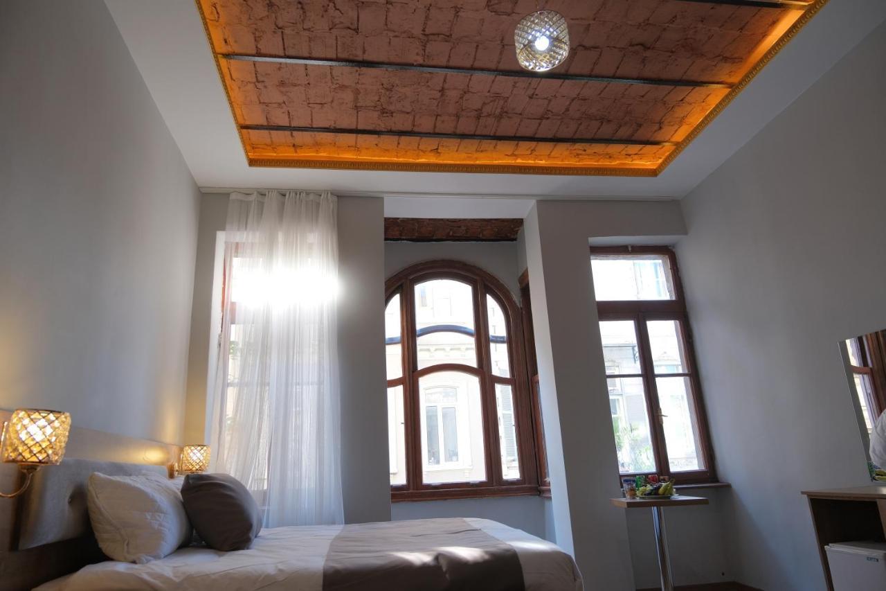Adamantides Hotel イスタンブール エクステリア 写真