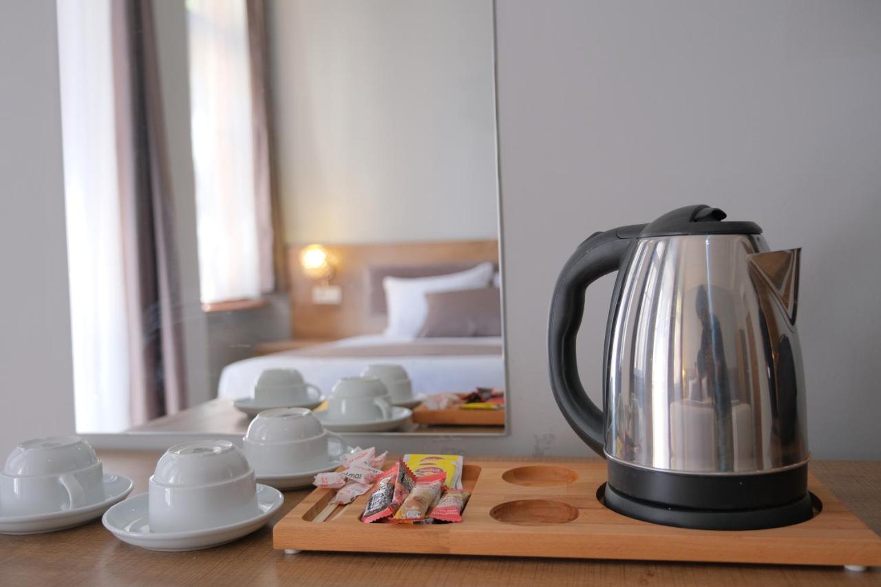 Adamantides Hotel イスタンブール エクステリア 写真